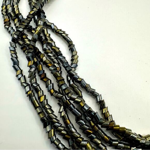 Unbranded Black Multi 7 Strand Beaded Knot Necklace Irridesent - Picture 3 of 10
